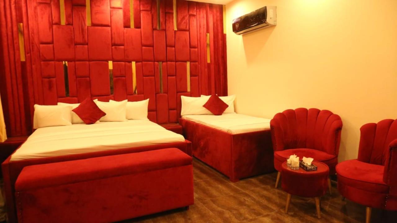 HOTAL DE SMART Multan Hotel Exterior foto