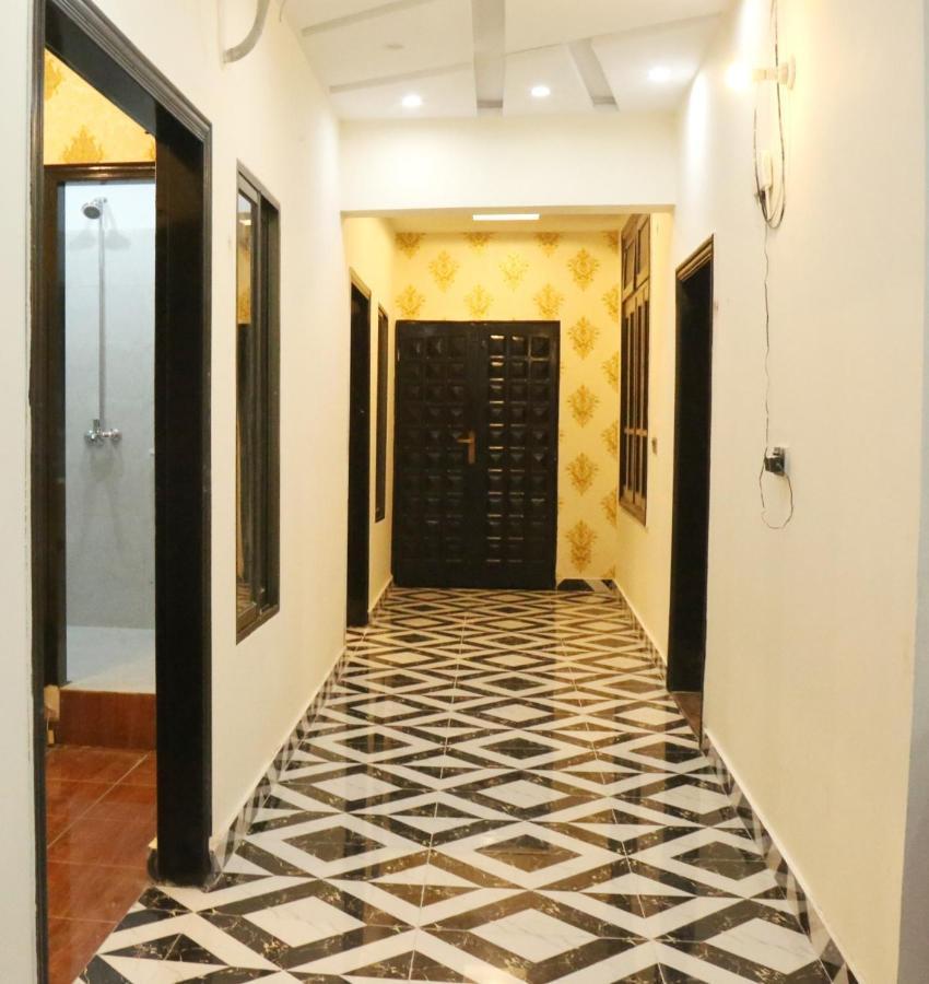HOTAL DE SMART Multan Hotel Exterior foto